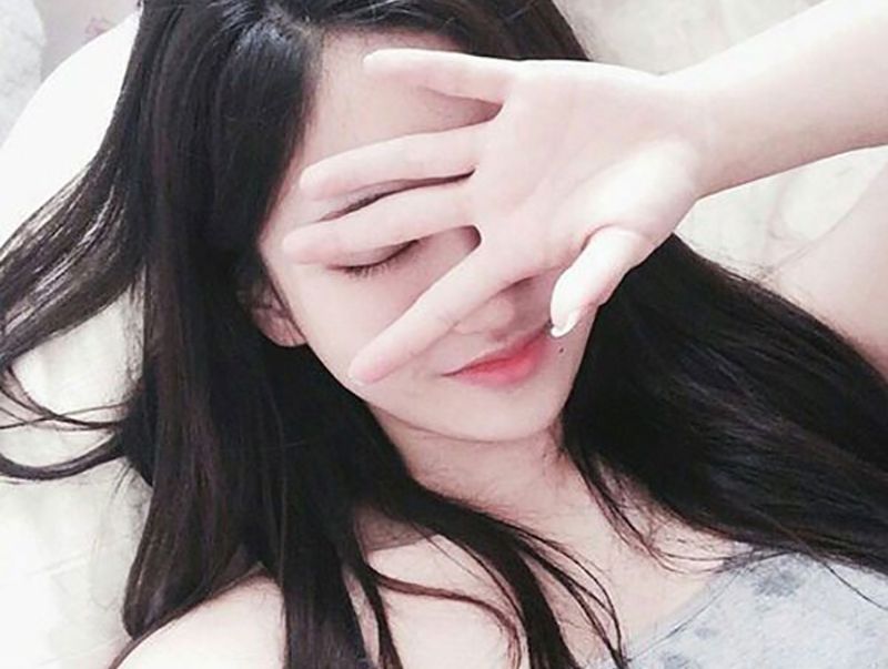 Biểu cảm “mặt vịt” sẽ khiến bức ảnh selfie trở nên đáng yêu và thu hút